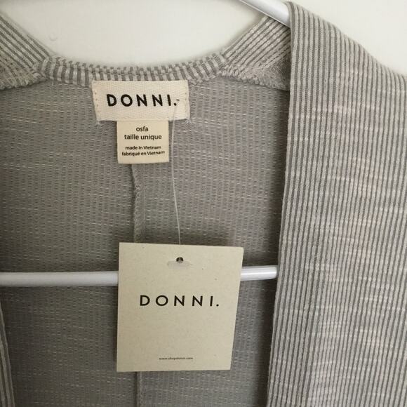 NWT DONNI. OSFA plus ribbed sweater coat cardigan One size. - Picture 2 of 6